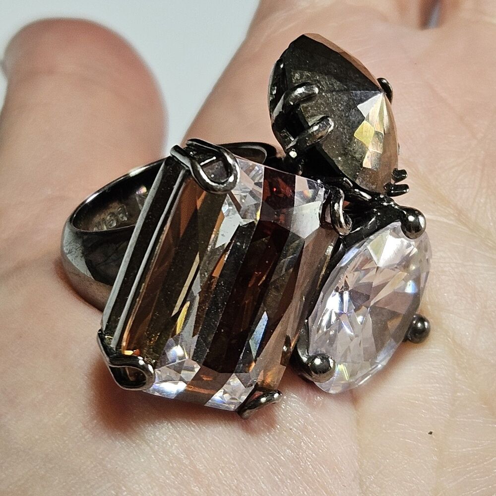 Henri Bendel Triple Crystal Cocktail Statement Bling Ring Size 7 - Picture 3 of 14